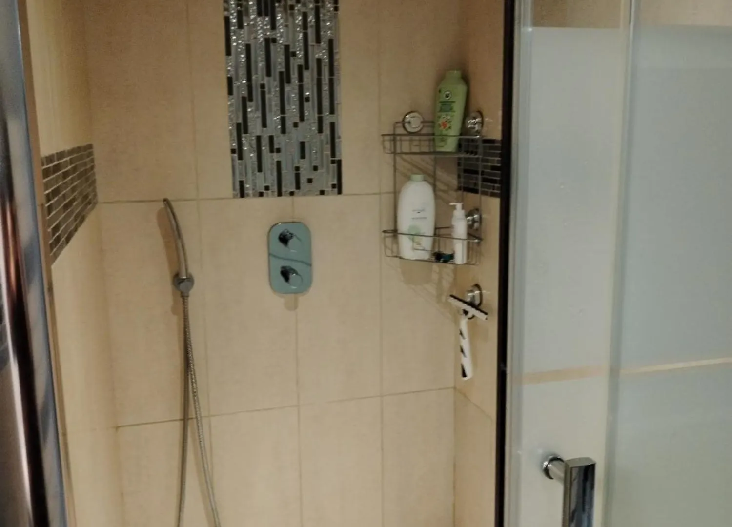 Holiday home Maison Avec Jacuzzi 2Ch 2Sdb Aubignan